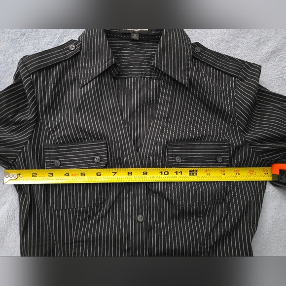 Express Design Studio • Button Down - Picture 8 of 10